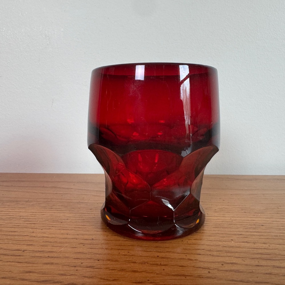 Vintage Ruby Red Amberina Glass Georgian tumbler 4 inch Drinking Glass